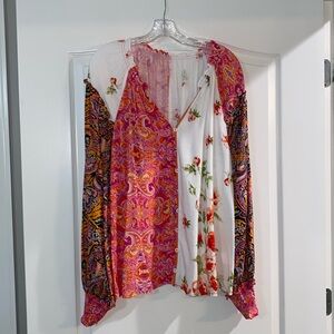 Woman’s bohemian long sleeve button down top size XL new